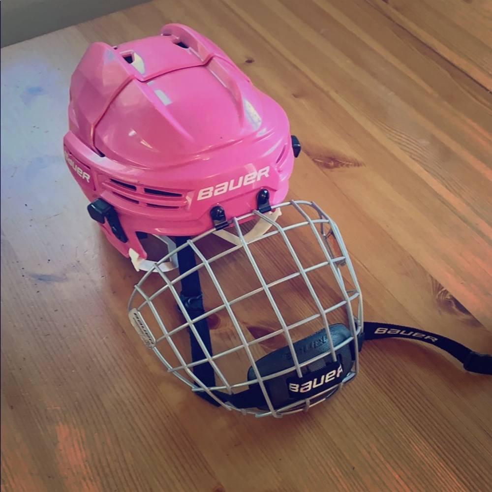 Bauer Hockey Helmet Size 6-6 5/8